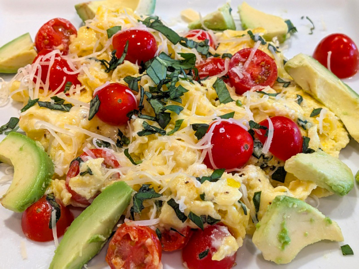 Basil Tomato Scrambled Eggs